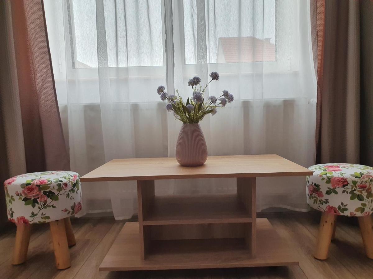 Edith'S House Турда Екстериор снимка