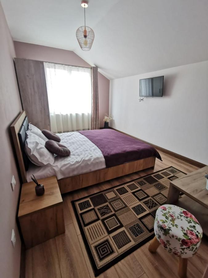 Edith'S House Турда Екстериор снимка